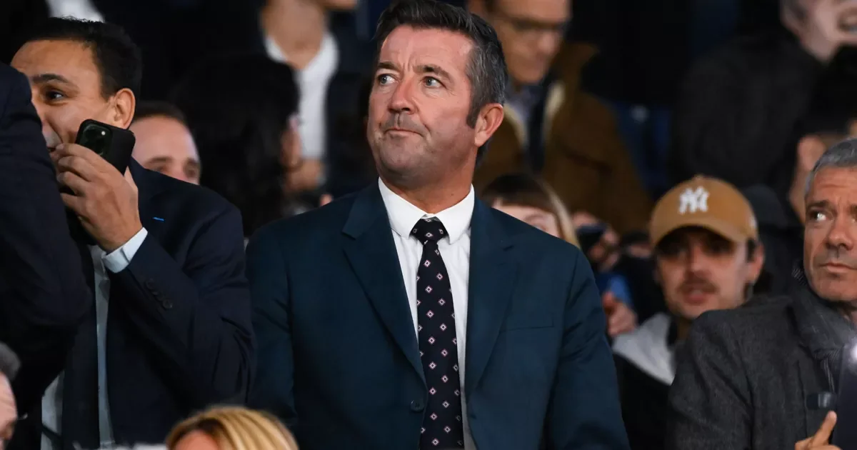 Karl Olive est notamment accusé d’avoir favorisé l’accès au poste de directeur de la jeunesse et des sports de la ville à une de ses connaissances.